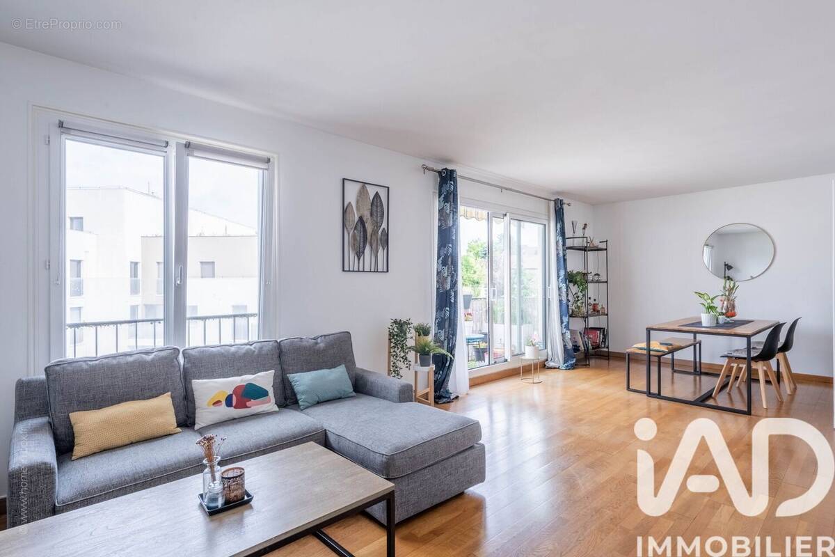 Photo 1 - Appartement à RUEIL-MALMAISON
