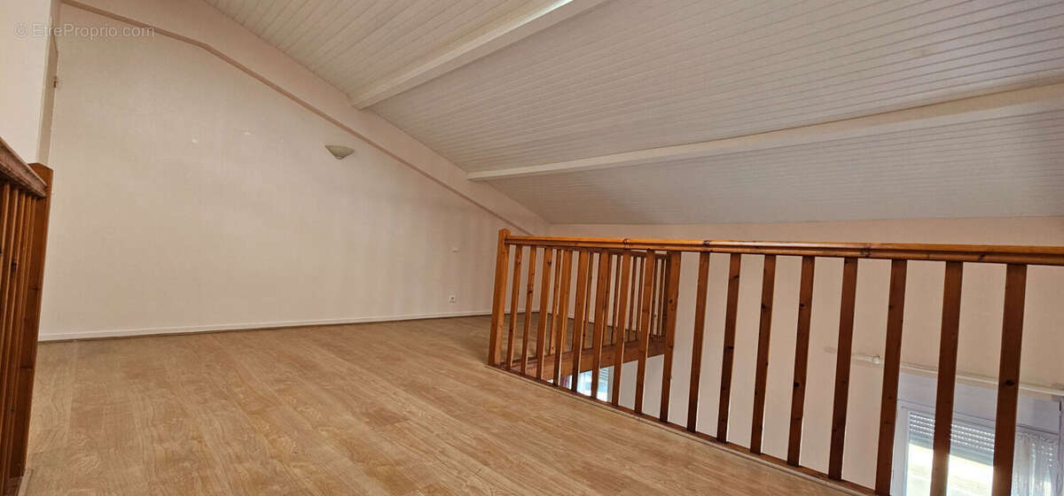 Appartement à SAINTES