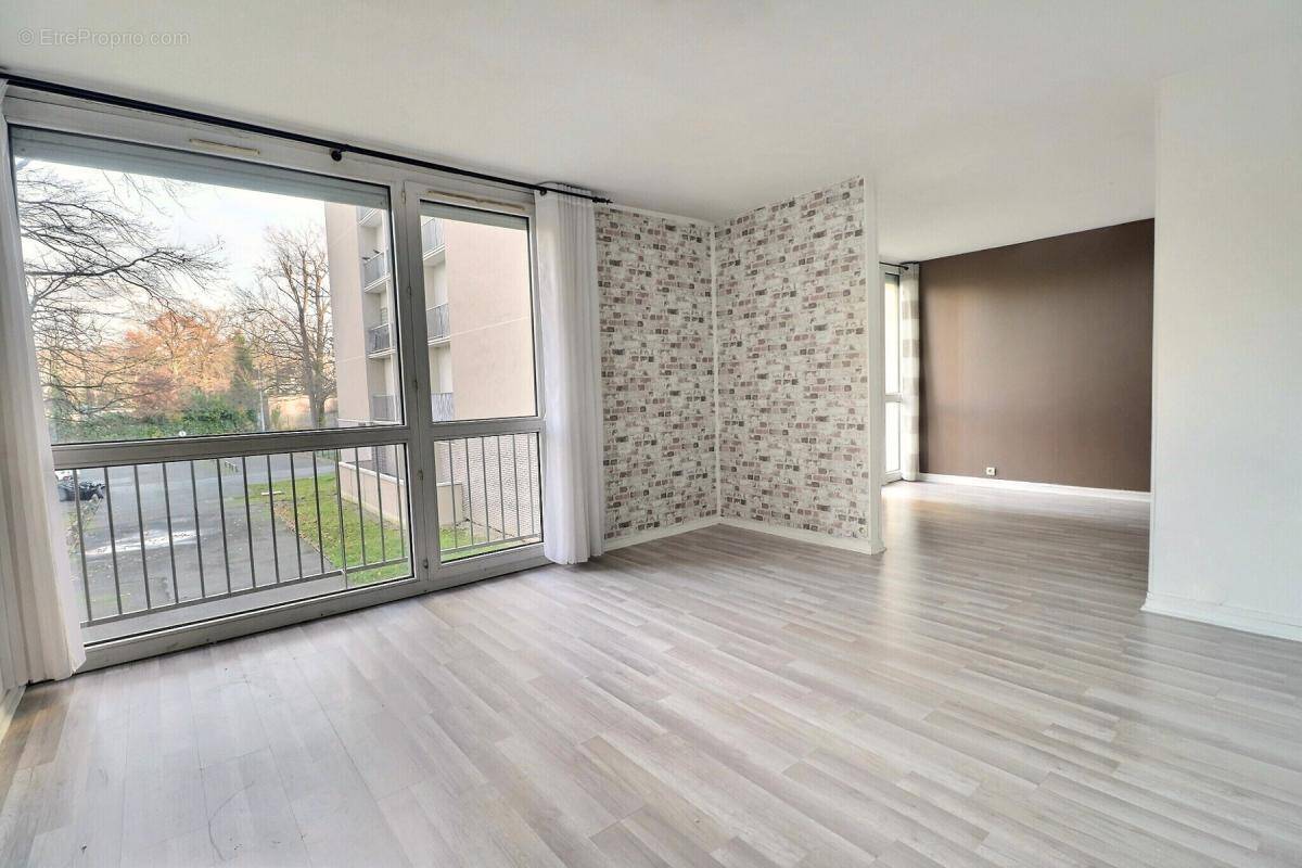 Appartement à POISSY