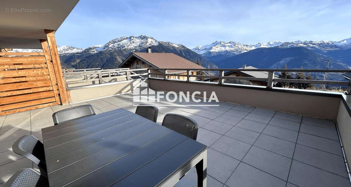 Appartement à HAUTELUCE