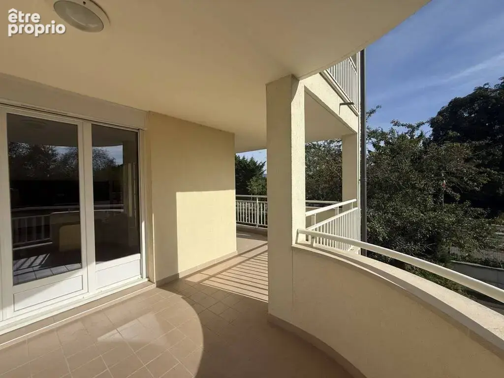 Appartement 3 pièces 82 m² Divonne-les-Bains - photo 10