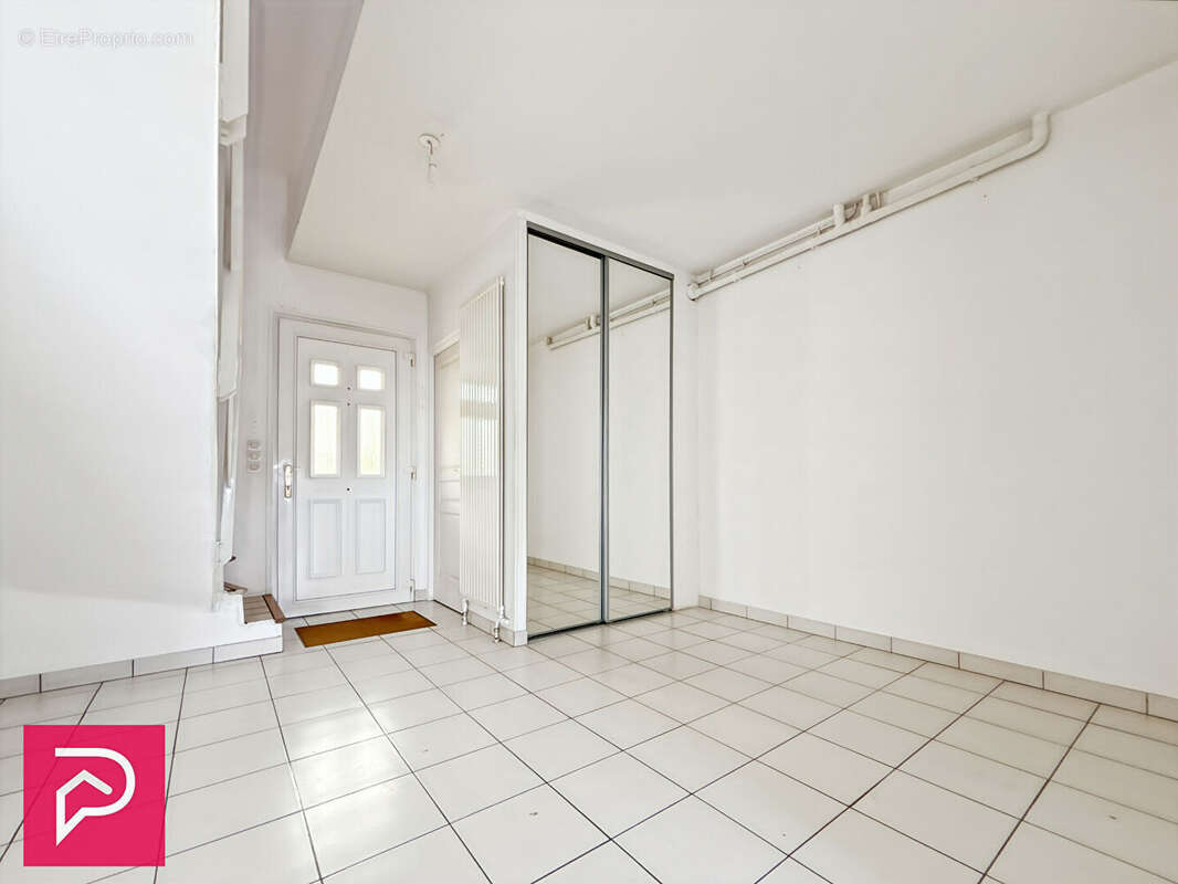 Maison à vendre à MENNEVAL - photo 6