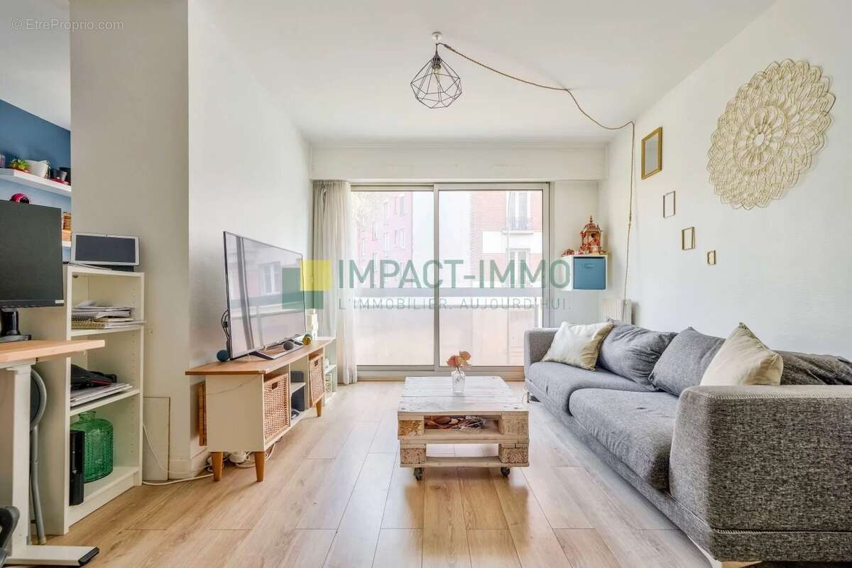 Appartement à CLICHY