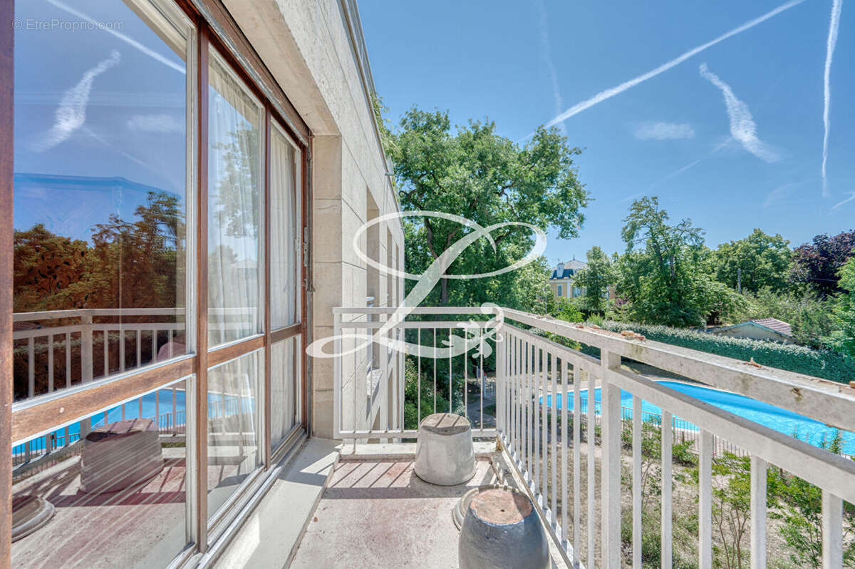 Appartement à MAISONS-LAFFITTE