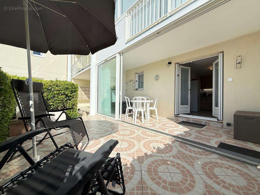 Appartement à VAUX-SUR-MER