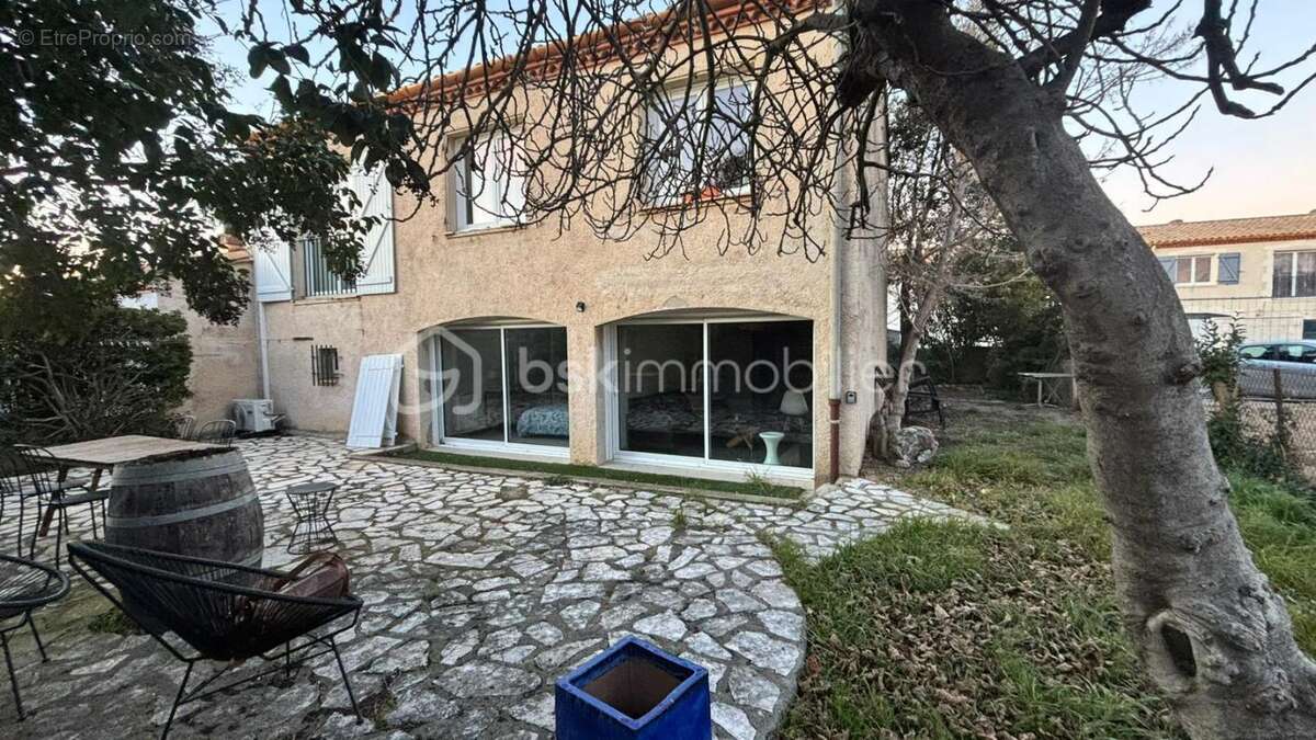 Maison à MONTADY