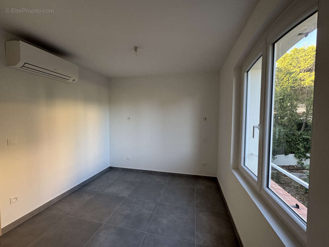 Appartement à SAINT-RAPHAEL