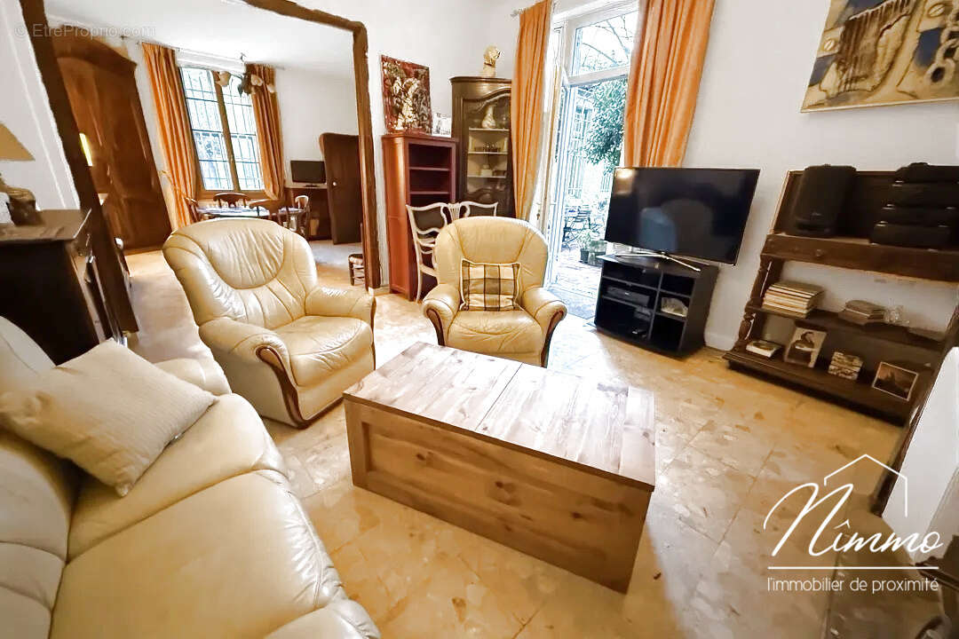 Appartement à NIMES