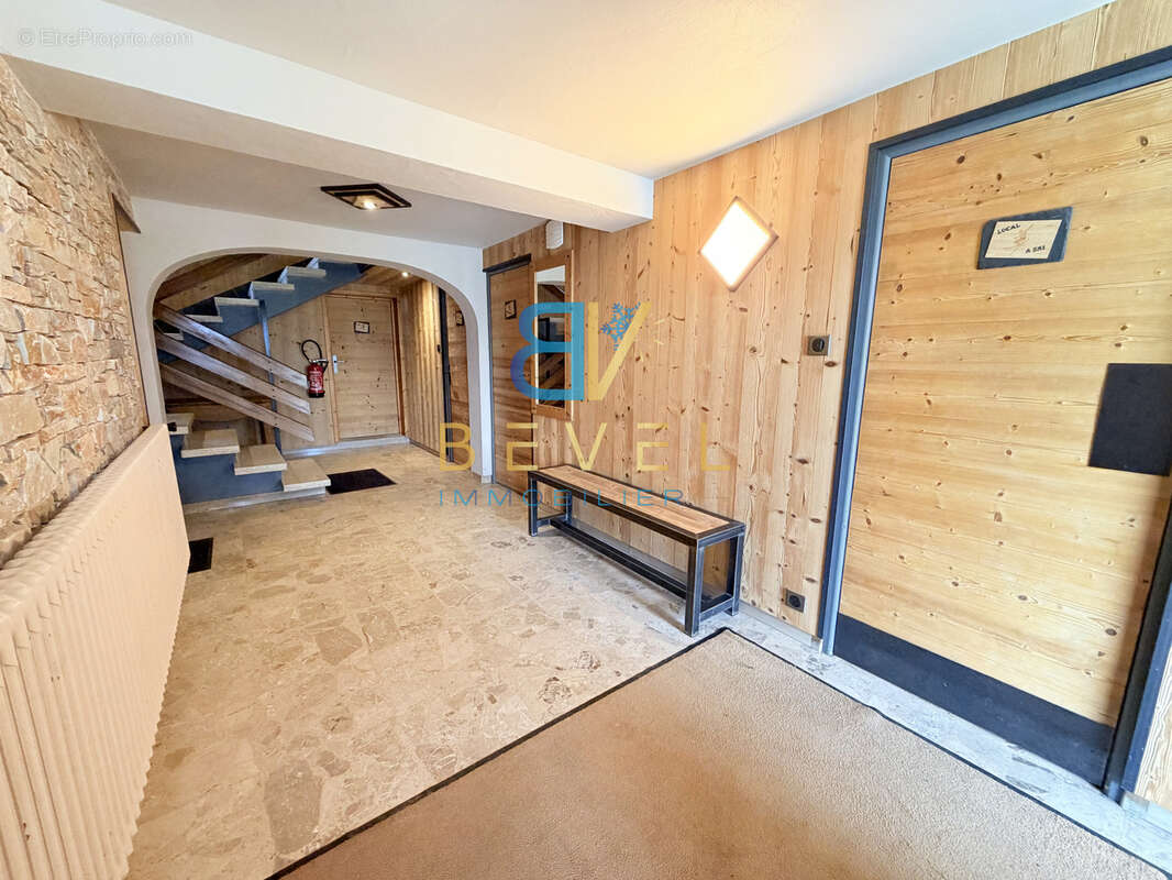 (73) LA TOUSSUIRE - Rare chalet familial - 4 appartements indépendants - Vue panoramique & sublime jardin - photo 5