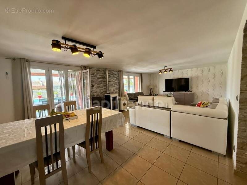 Villa à PEYRIAC MINERVOIS de 135 m2 environ, 3 chambres, piscine, garage  terrain 885m2 - photo 4