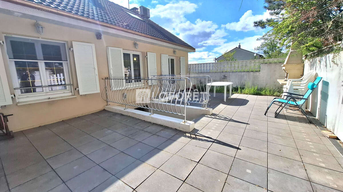 Maison à VARANGEVILLE