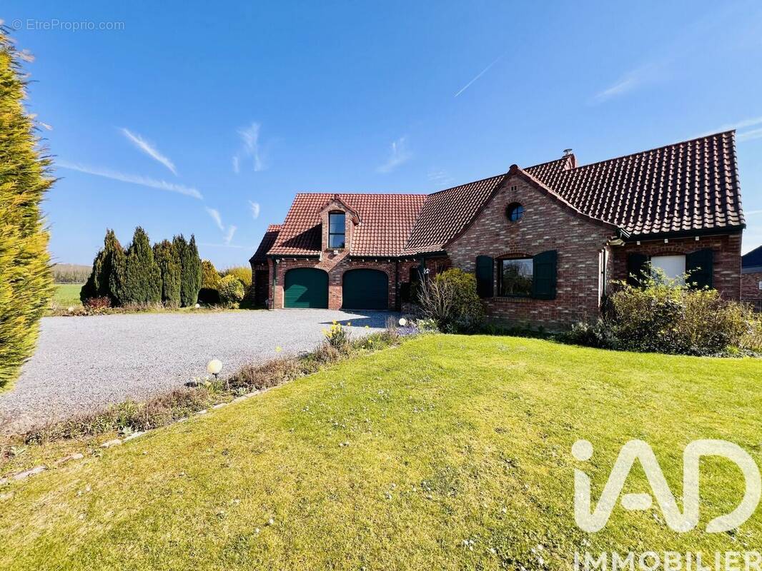 Photo 1 - Maison à GONDECOURT