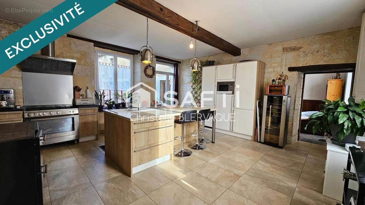 Photo 2 - Maison à LESIGNY