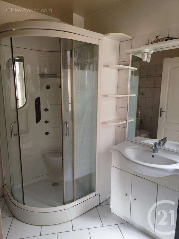 Maison à COSNE-COURS-SUR-LOIRE