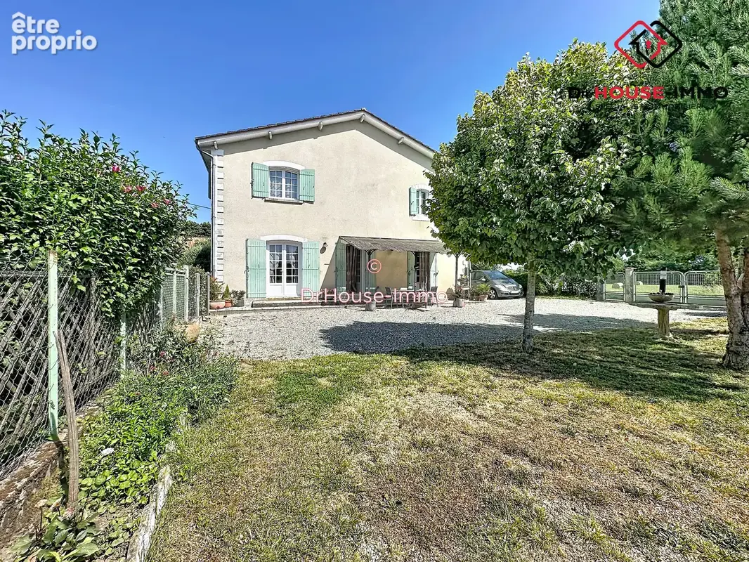 Maison 7 pièces 198 m² à vendre à Aubeterre-Sur-Dronne (16390) - photo 107
