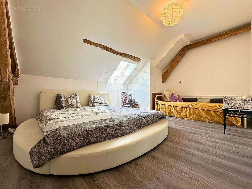 Maison à CREPY-EN-VALOIS