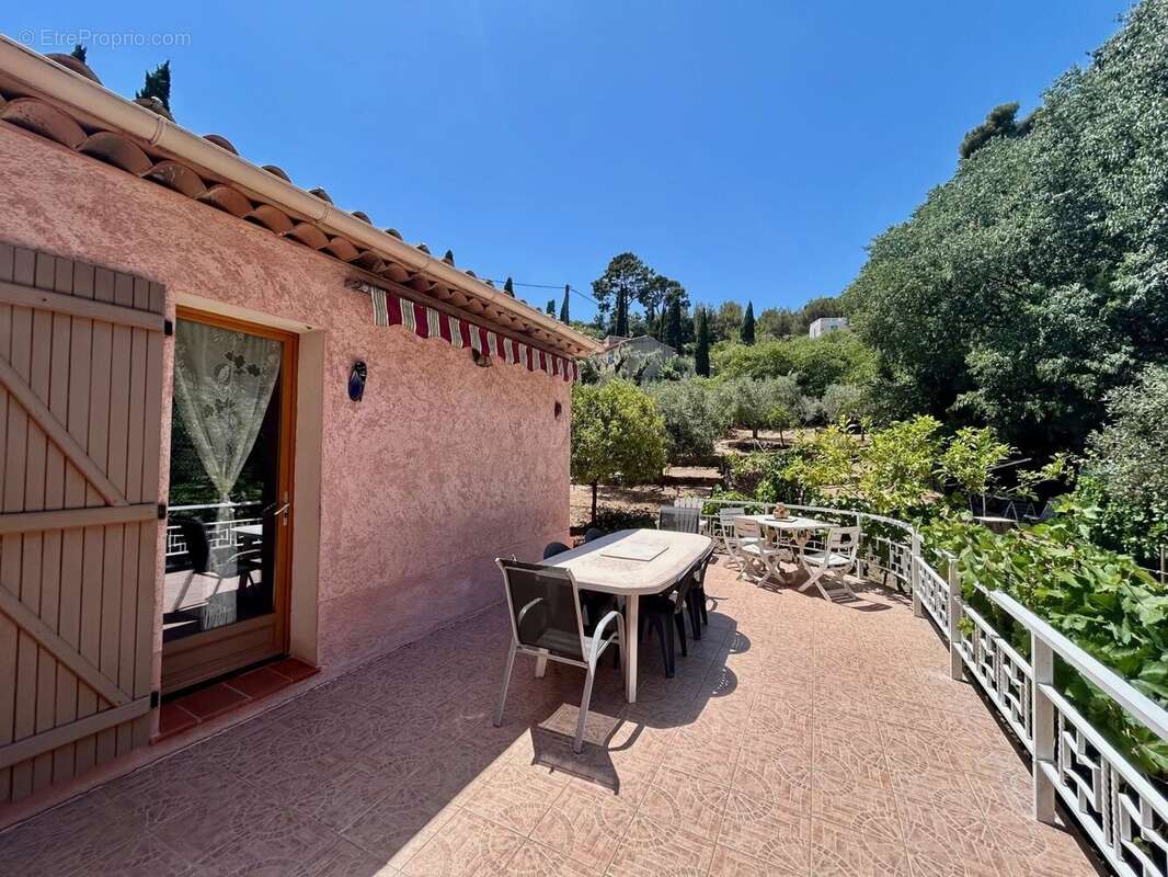 Maison à LA VALETTE-DU-VAR