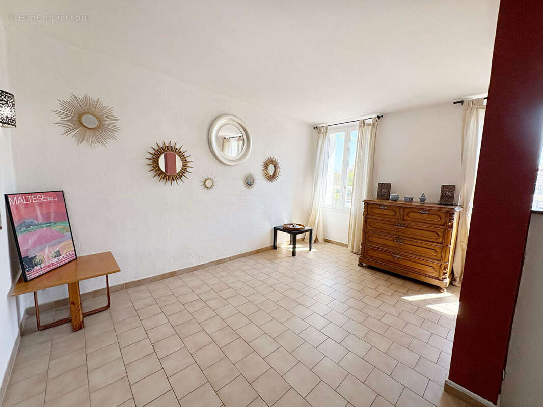 Appartement à HYERES