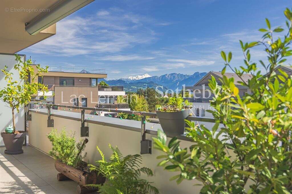 Appartement à VETRAZ-MONTHOUX