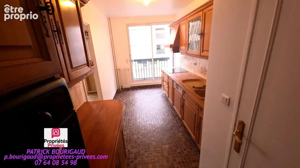 Appartement 75012 - 105 m² au calme et tres clair - photo 2