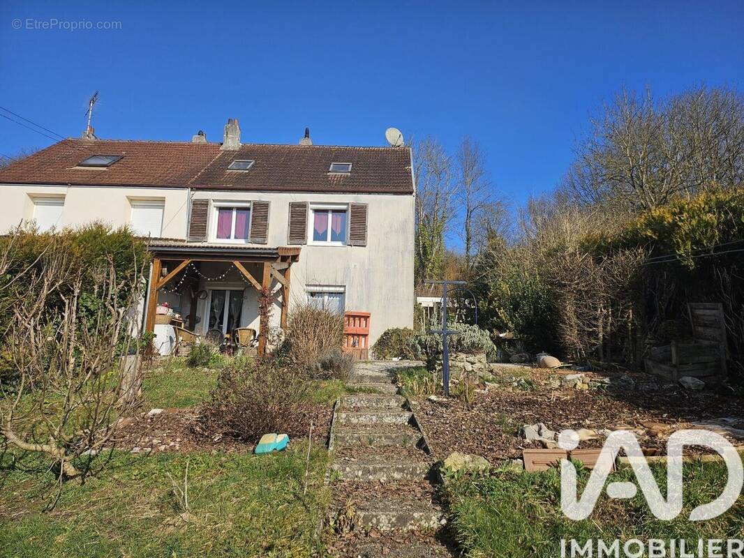 Photo 1 - Maison à DONNEMARIE-DONTILLY