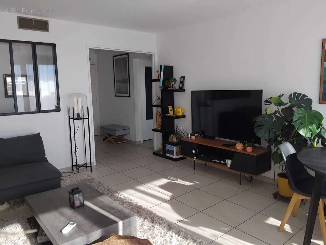 Appartement à MARSEILLE-12E