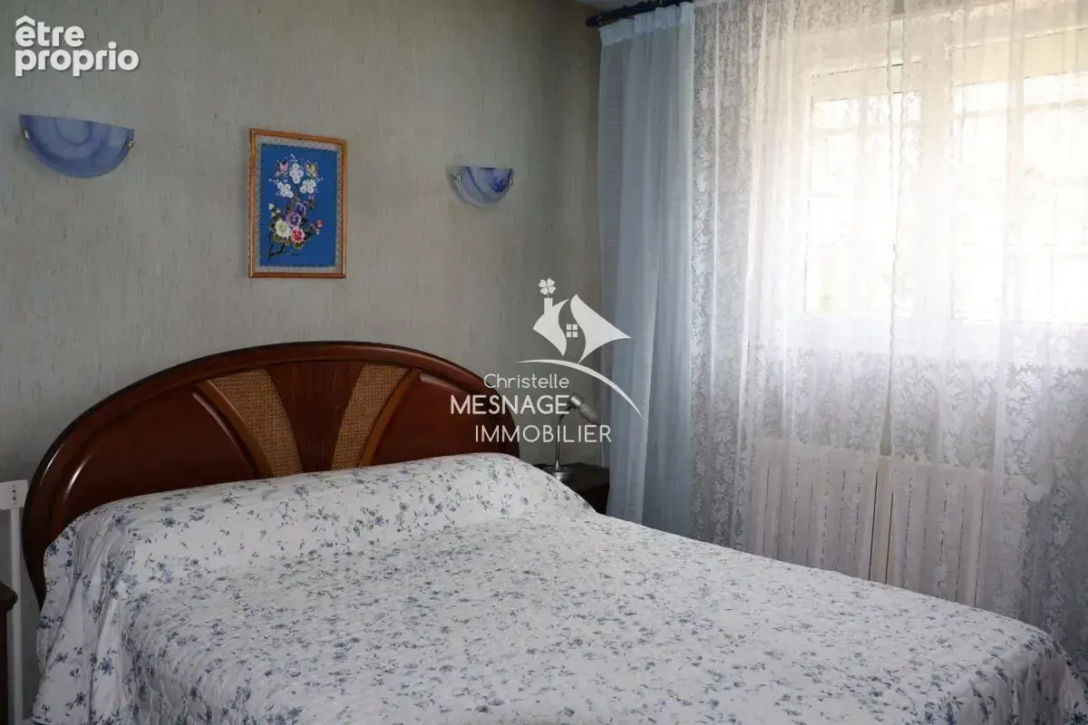 À vendre à l'agence Christelle Mesnage - DINAN centre-ville - photo 14