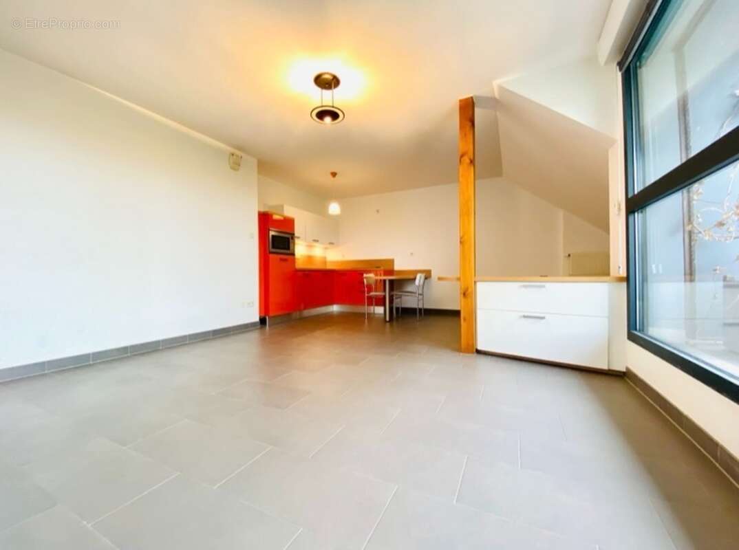 Appartement F2 lumineux avec balcon sans vis à vis - dernier étage avec ascenseur - résidence de 2008 - photo 3