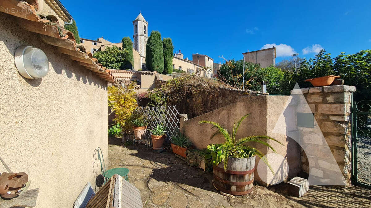 Maison à MOISSAC-BELLEVUE