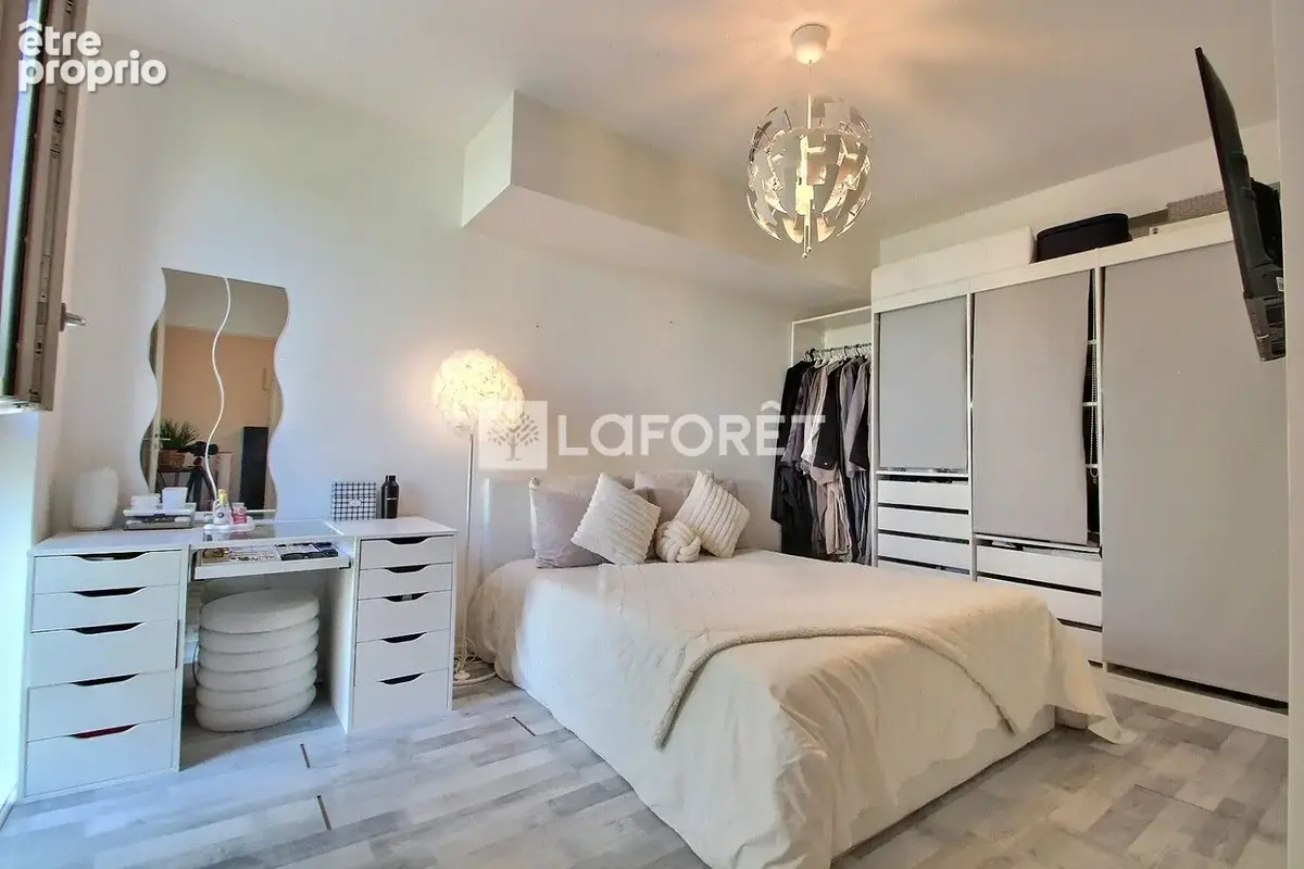 Duplex 85 m² - Terrasse sans vis-à-vis - Parking - photo 7