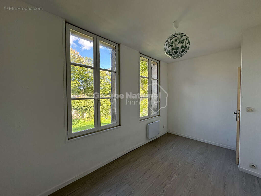 Appartement à PIERREFONDS