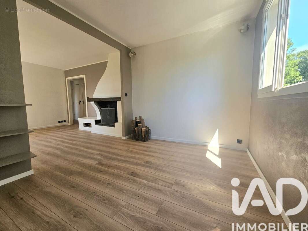 Photo 3 - Appartement à LE PORT-MARLY