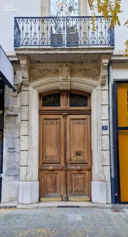 Charme Haussmannien pour ce 3 pièces de 83 m2 - photo 17
