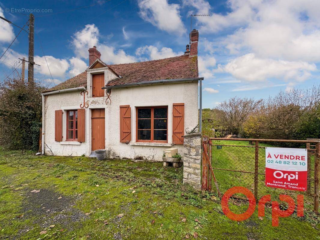 Maison à OSMERY