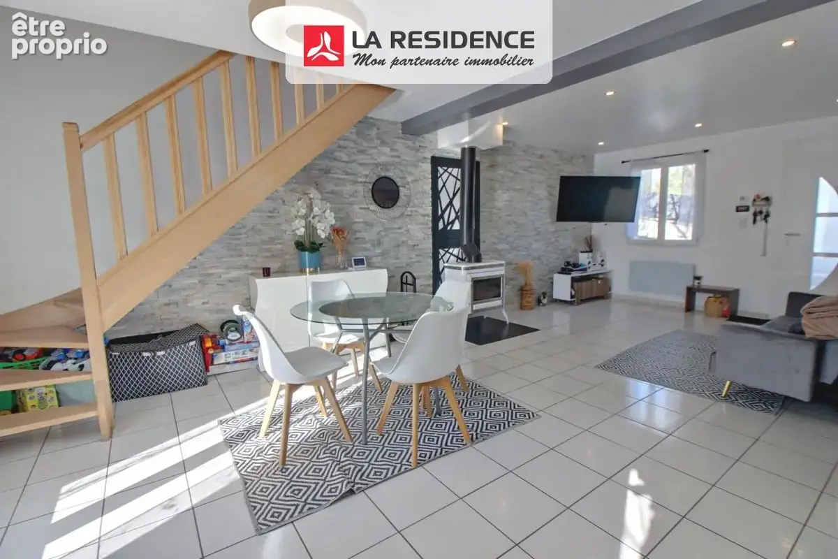 Maison 95 m² à Mantes-La-Ville  - photo 5