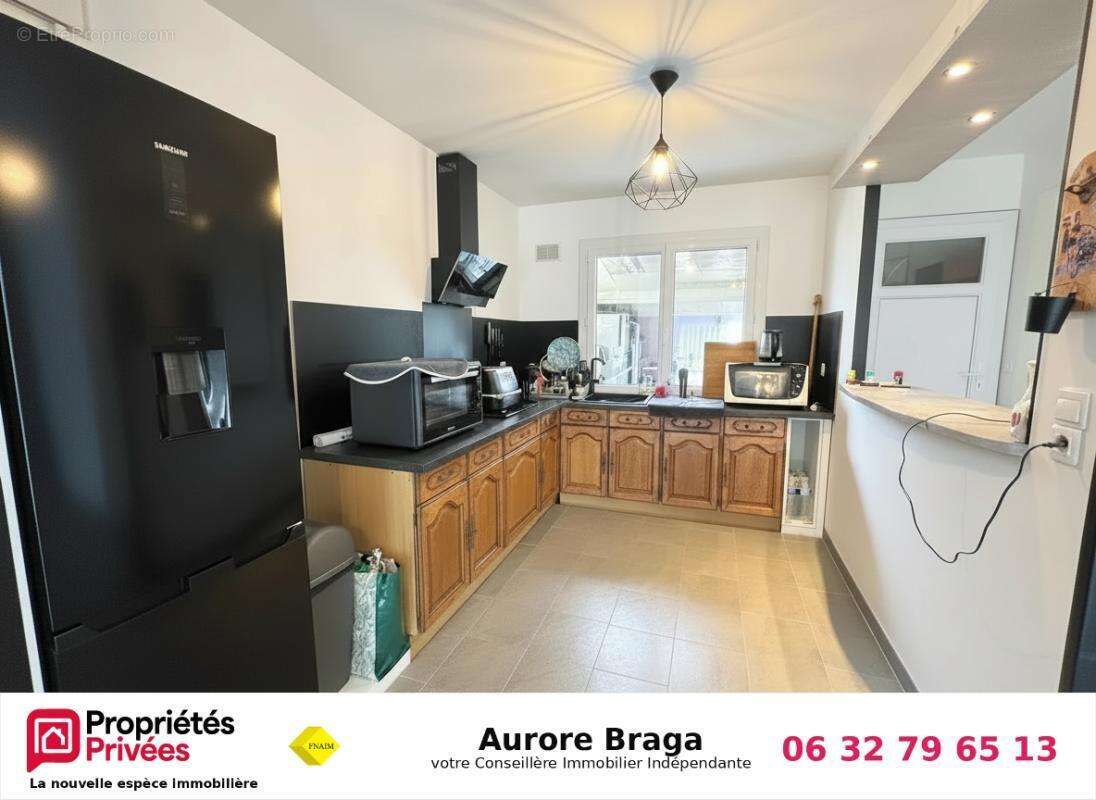 Maison MEHUN SUR YEVRE 5 pièces 110 m2 - photo 6