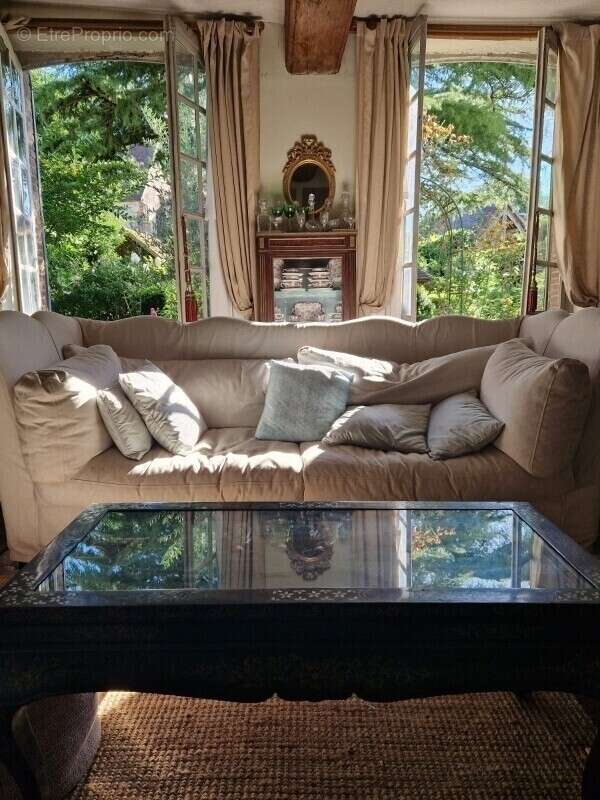 Maison à CHATEAUNEUF-EN-THYMERAIS