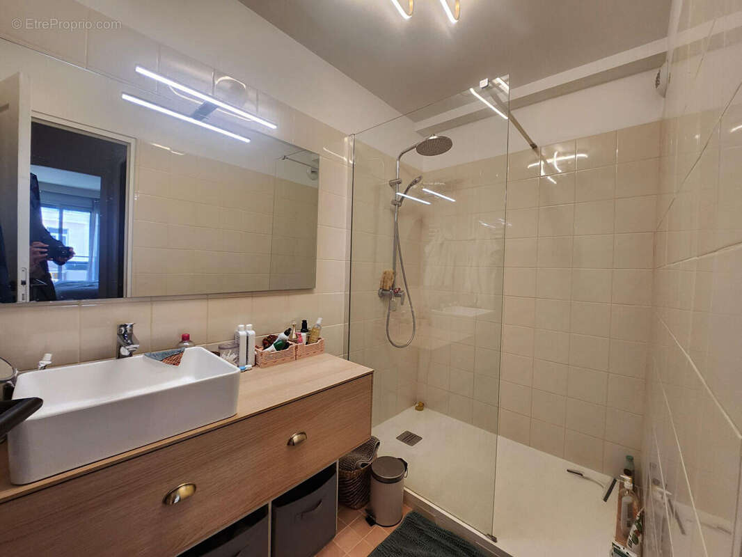Appartement à MARSEILLE-6E