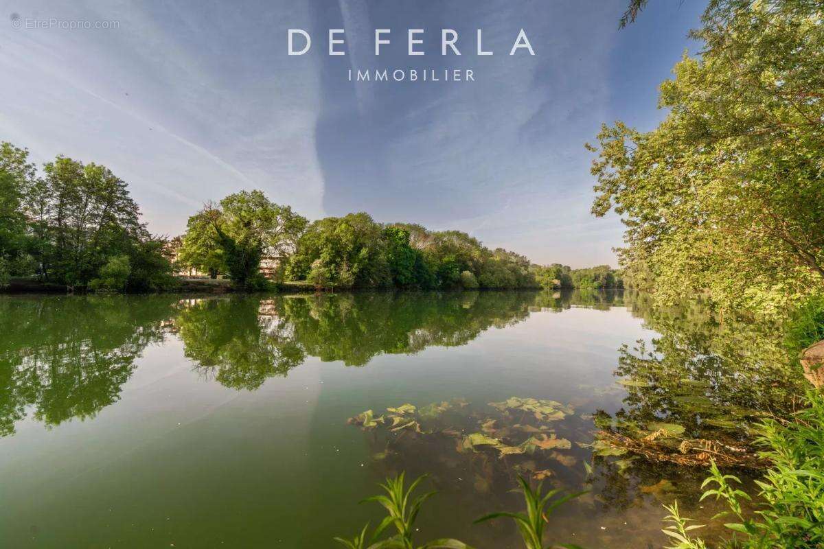 Maison à SAINT-MAUR-DES-FOSSES