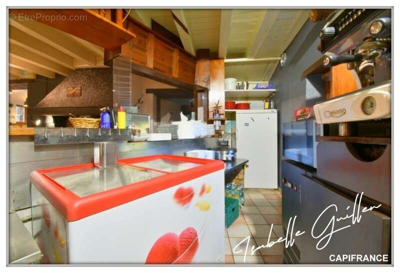 Maison à NERIS-LES-BAINS