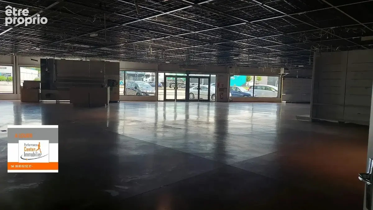 Pays montbeliard, zone commerciale recherchelocal commercial de 900m2  a vendre - produit rare a la vente ! - photo 2