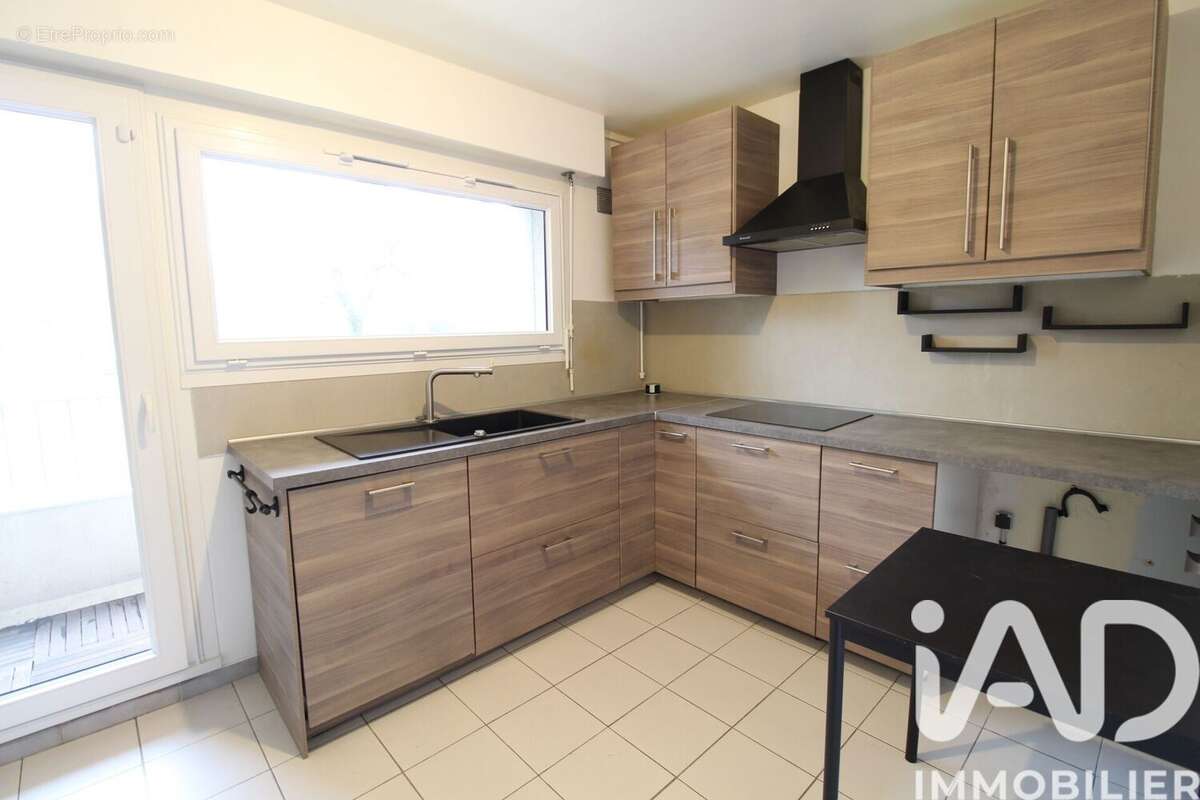 Photo 2 - Appartement à LA FRETTE-SUR-SEINE