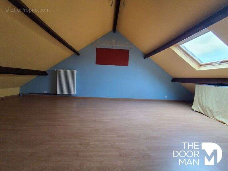 Maison à EPERNON