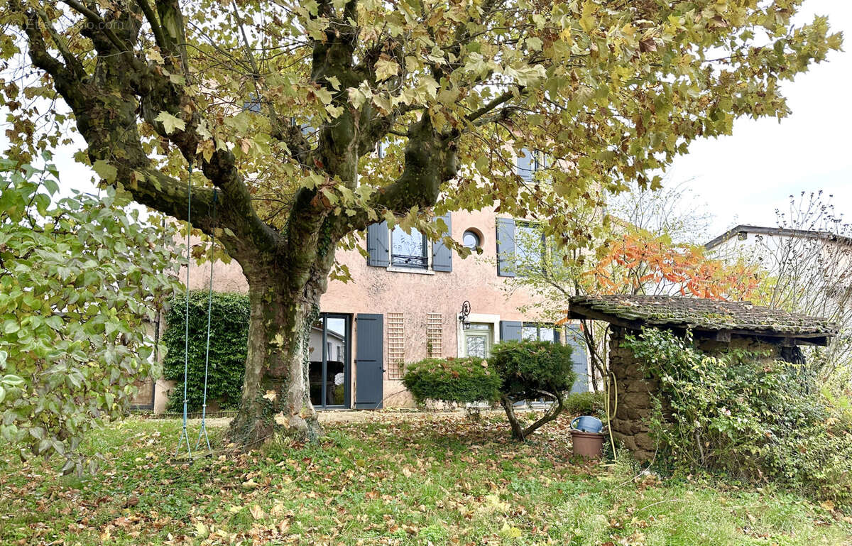 Maison à BRINDAS