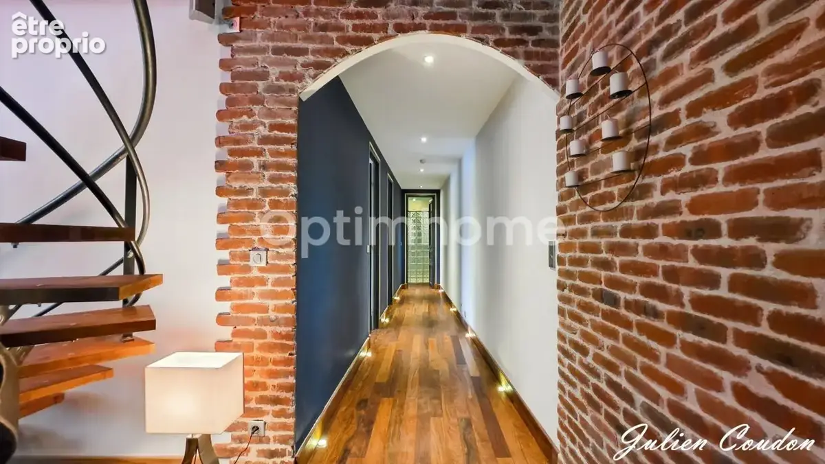 Villa d'architecte d'exception – 265 m² – piscine – vue panoramique – chanteranne - photo 10