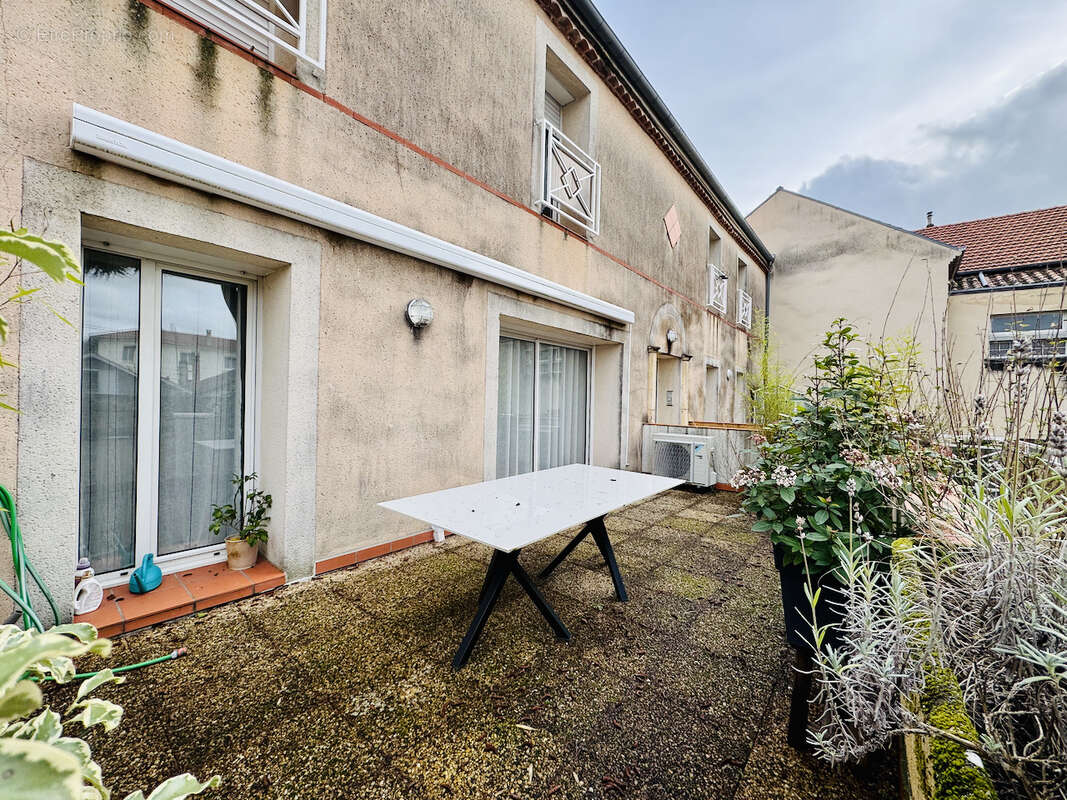 Appartement à VILLENEUVE-SUR-LOT