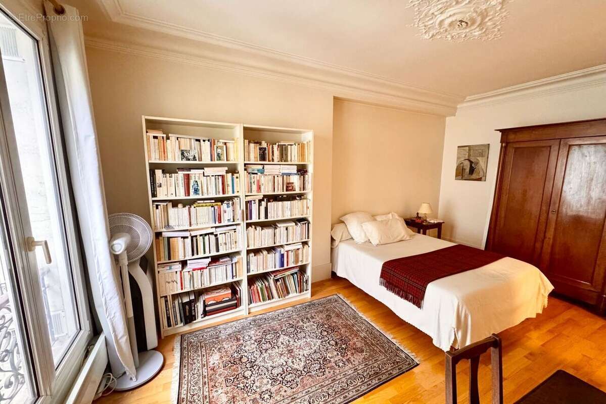 Appartement 48 m² à Paris-17e  - photo 4