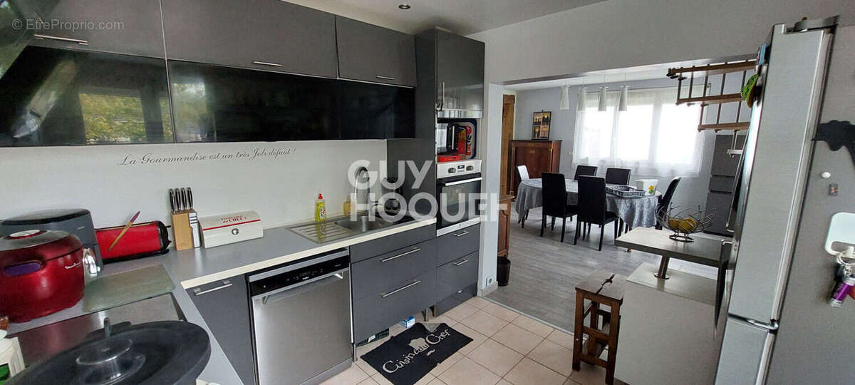 Maison à AUBERGENVILLE