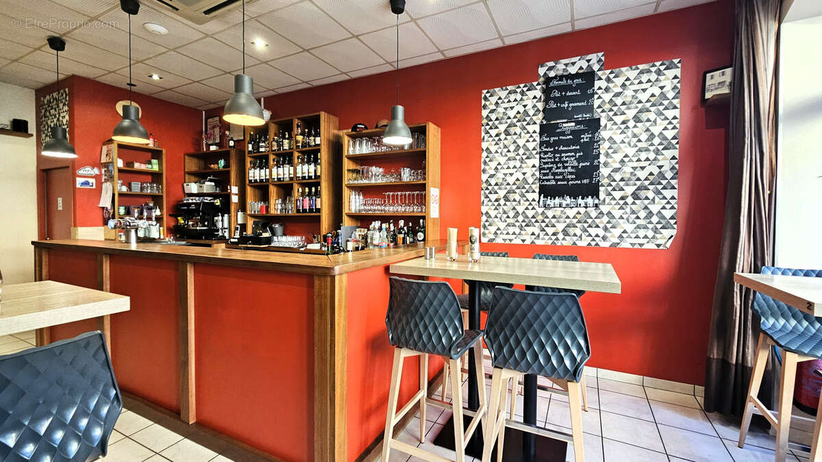 Commerce à LANCRANS