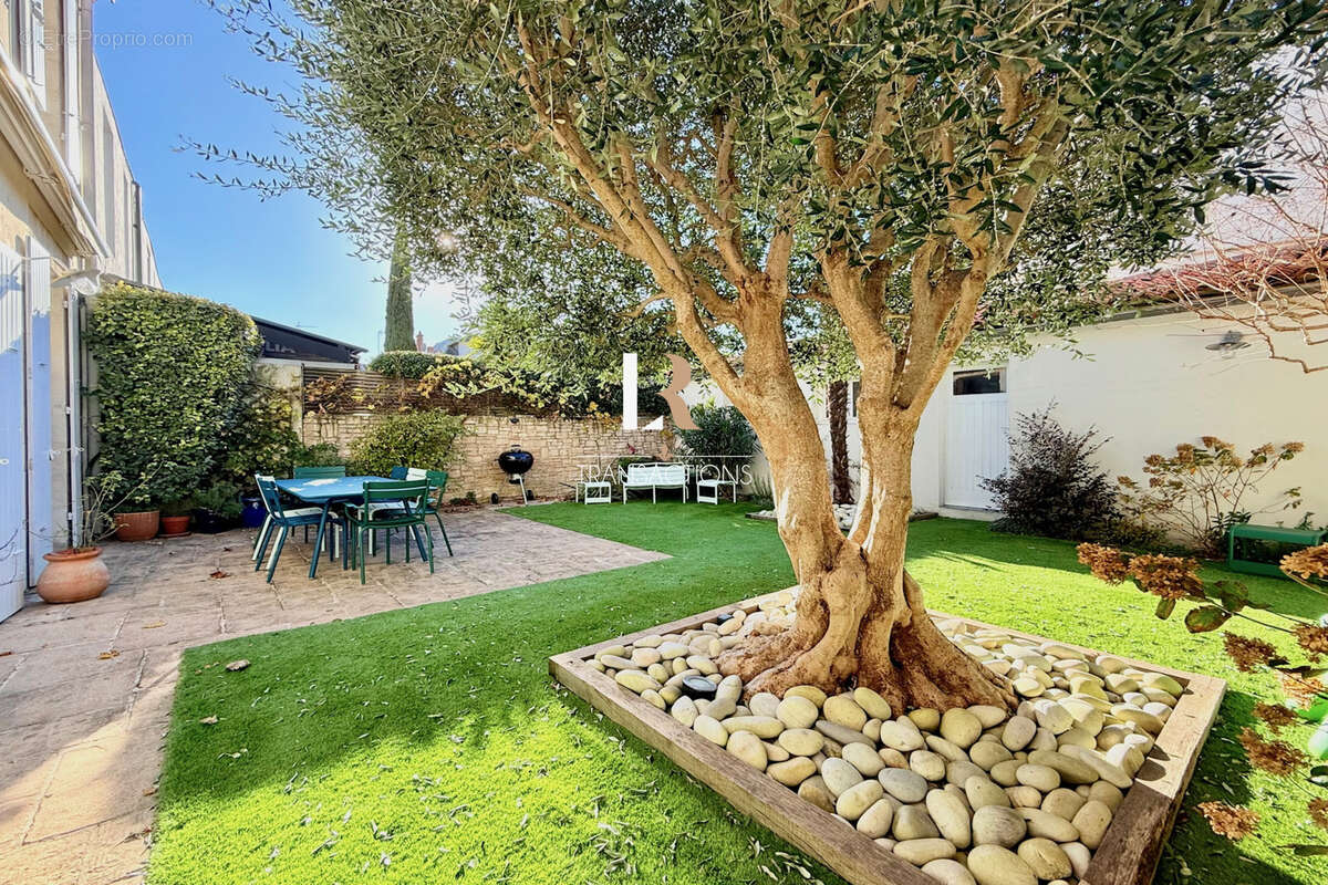 Maison à LA ROCHELLE